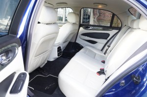 Jaguar xj8 Wedding car interior