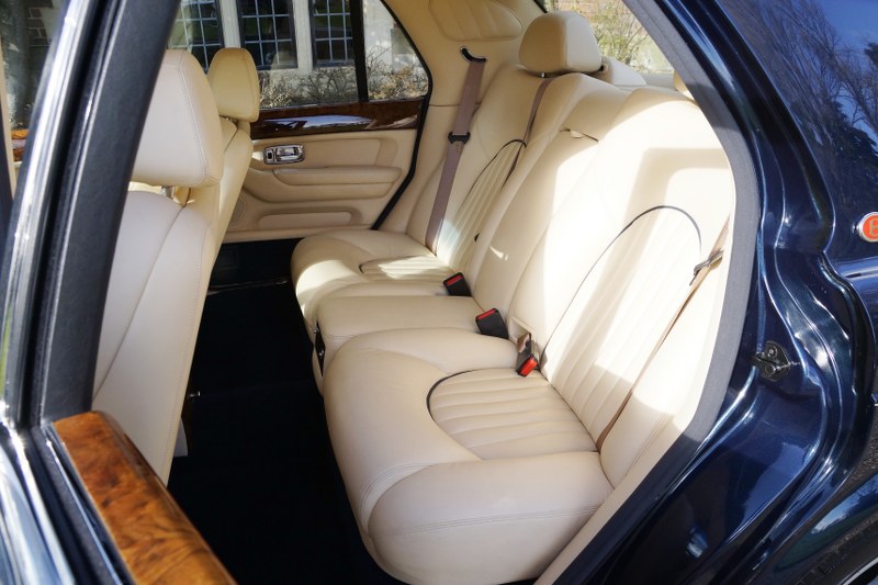 Bentley rear Seats